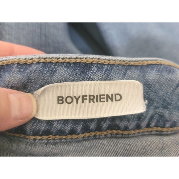 Torrid Boyfriend Distressed Jeans Womens Size 18 Light Wash Raw Hem Destroyed - Picture 9 of 10